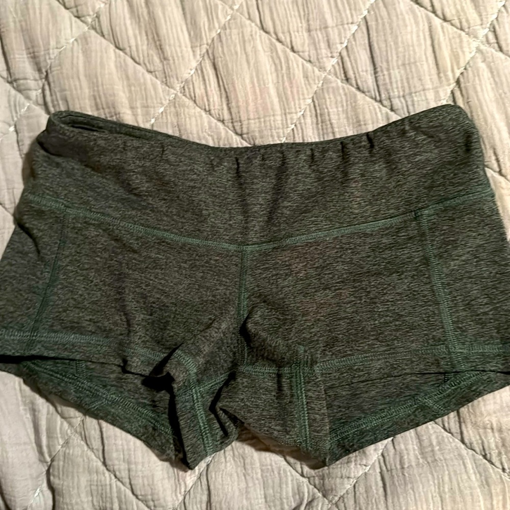 FLEO workout shorts 2inch